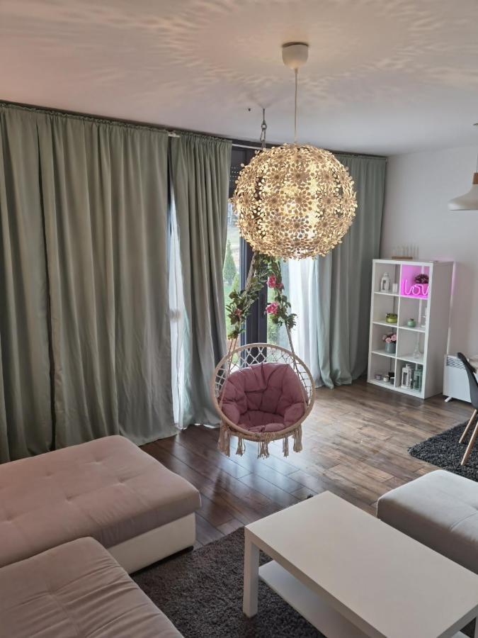 Apartment Apartman Love Divcibare *